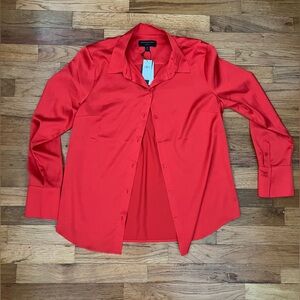 Satin Finish Red Banana Republic Button Up Top, Size Medium, NWT